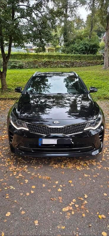 Schwarz Gebraucht 2018 Kia Optima GT-Line Kombi | 12.000 € (Fairer Preis) - Bild 1/4