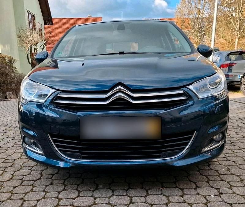Gebraucht Citroën C4 120 PS (88 kW) 2012 Blau Limousine