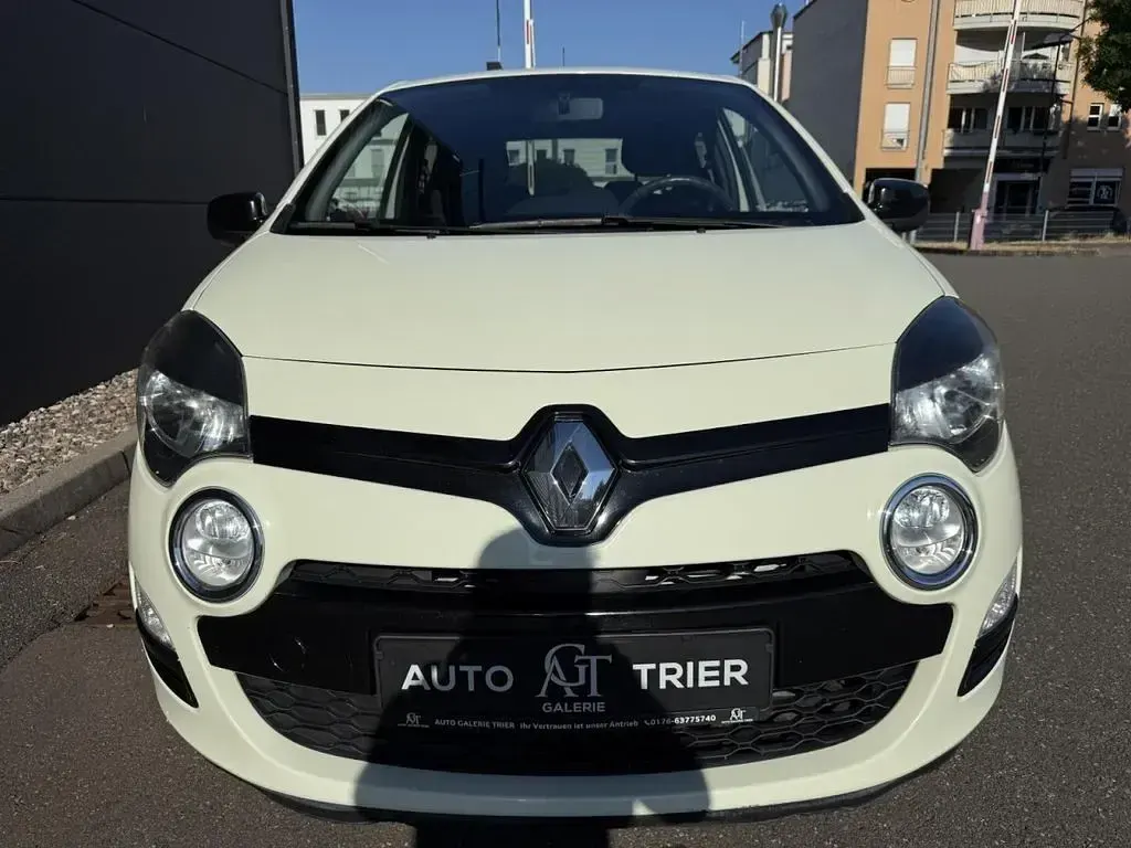 Gebraucht Renault Twingo Dynamique 75 PS (55 kW) 2013 Gelb vanilla Kleinwagen