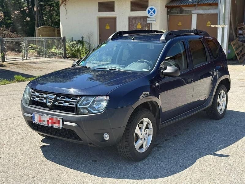 Blau Gebraucht 2014 Dacia Duster Prestige SUV | 5.800 € (Guter Preis) - Bild 1/4