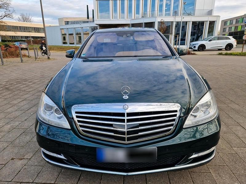 Gebraucht Mercedes S500 435 PS (319 kW) 2011 Limousine