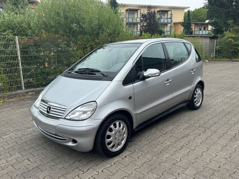Silber Gebraucht 2003 Mercedes A160 Classic Van / Kleinbus | 4.999 € - Bild 1/4