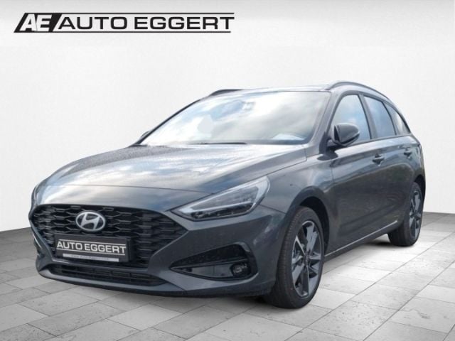 Grau Neu 2025 Hyundai i30 Advantage Kombi | 32.489 € (Teuer) - Bild 1/3