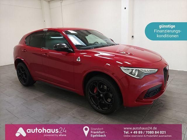 Rot Gebraucht 2021 Alfa Romeo Stelvio Quadrifoglio SUV | 50.990 € (Superpreis) - Bild 1/4