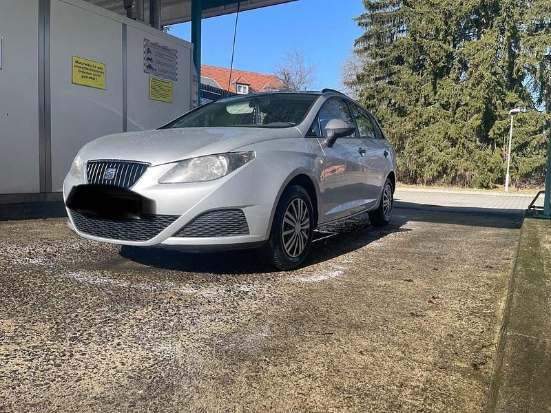 Gebraucht Seat Ibiza ST 69 PS (50 kW) 2011 Silber Kombi