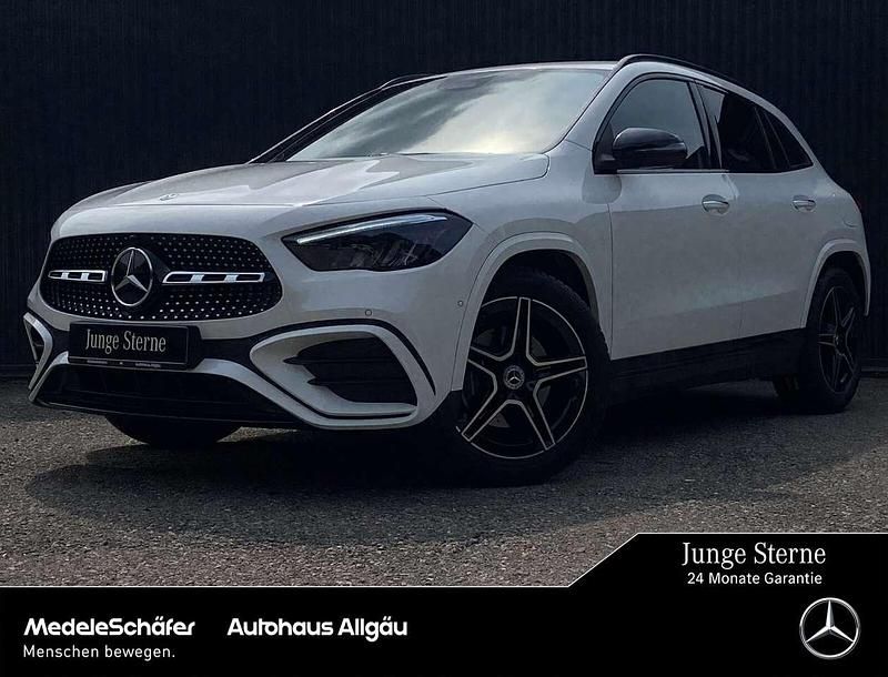 Unilack polarweiß Gebraucht 2025 Mercedes GLA200 AMG SUV | 39.740 € (Fairer Preis) - Bild 1/4