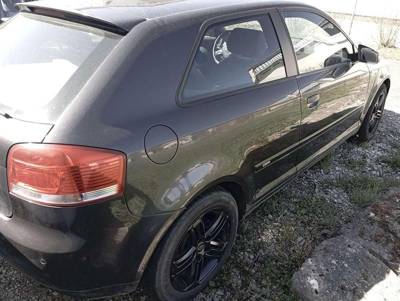 Gebraucht Audi A3 S-Line 140 PS (102 kW) 2006 Lavagrau perleffekt Kleinwagen