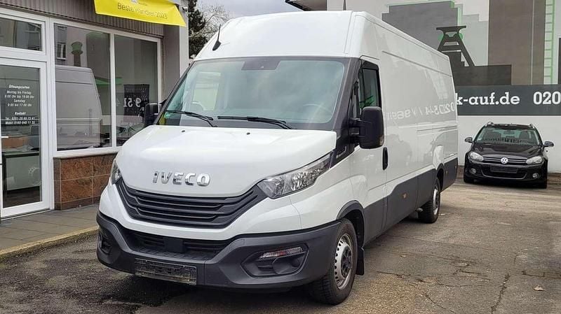 Gebraucht Iveco Daily 155 PS (114 kW) 2023 White ic 194 Van / Kleinbus