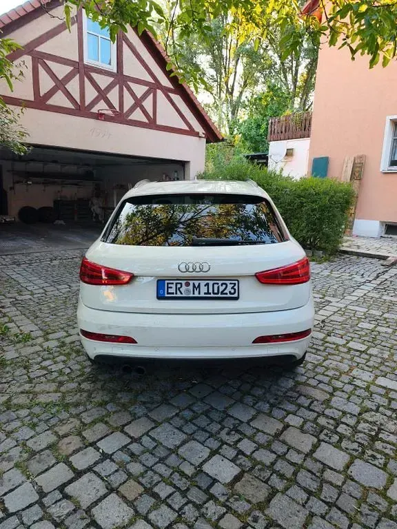 Gebraucht Audi Q3 177 PS (130 kW) 2011 Weiß SUV