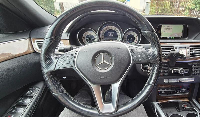 Gebraucht Mercedes E300 Avantgarde 231 PS (169 kW) 2013 Silber Kombi