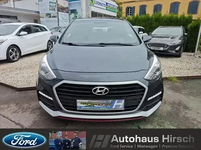 Gebraucht Hyundai i30 Turbo 186 PS (136 kW) 2015 Jet black / met Coupé