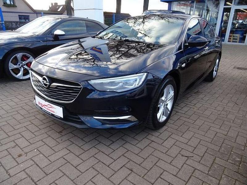 Blau Gebraucht 2018 Opel Insignia Innovation Limousine | 12.570 € (Guter Preis) - Bild 1/4