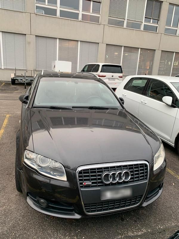 Grau Gebraucht 2007 Audi A4 S-Line Kombi | 2.150 € (Etwas zu teuer) - Bild 1/4