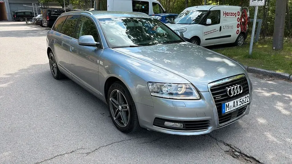Gebraucht Audi A6 239 PS (175 kW) 2010 Grün Kombi