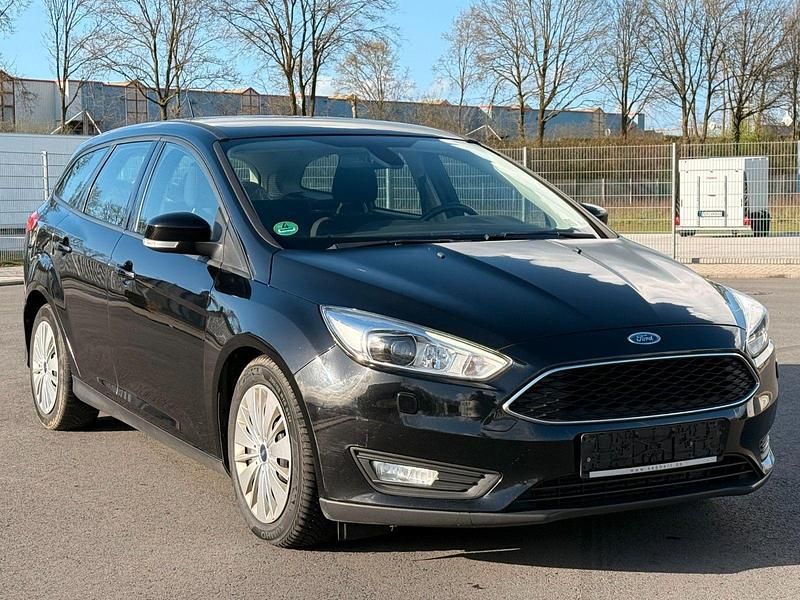 Gebraucht Ford Focus Business Edition 150 PS (110 kW) 2016 Schwarz Kombi