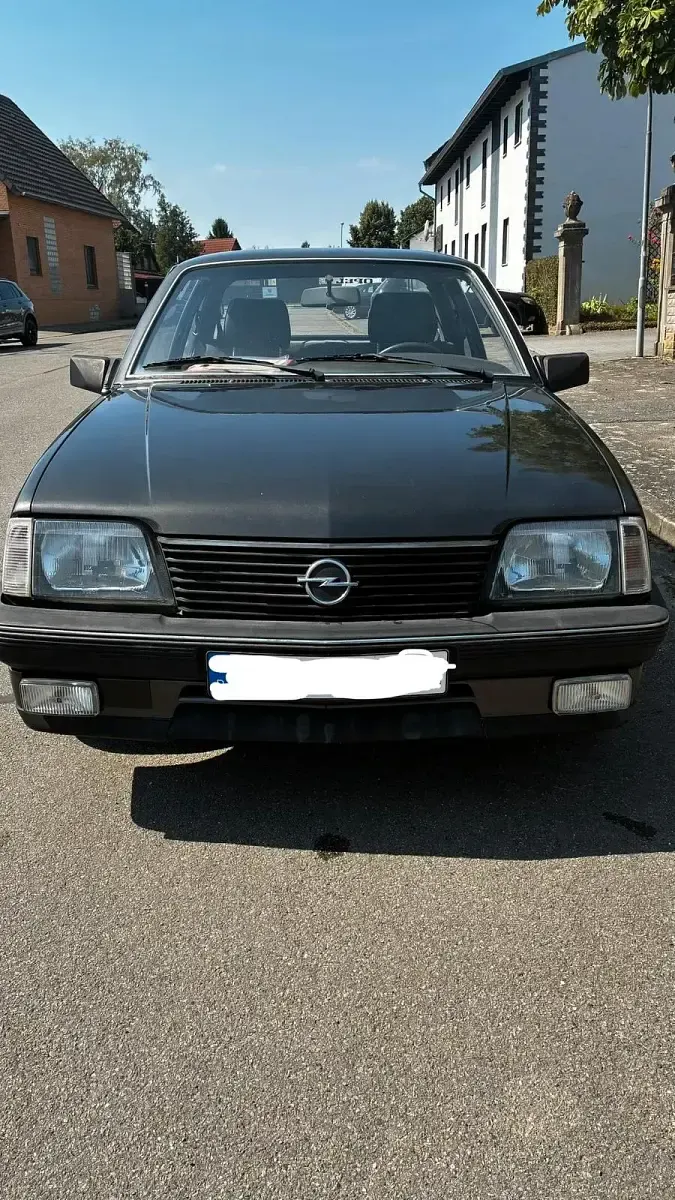 Gebraucht Opel Ascona 75 PS (55 kW) 1983 Grün Coupé