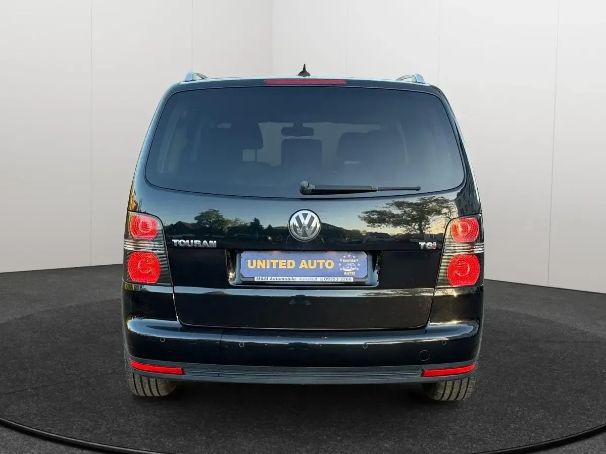 Gebraucht VW Touran Freestyle 140 PS (102 kW) 2010 Schwarz Van / Kleinbus