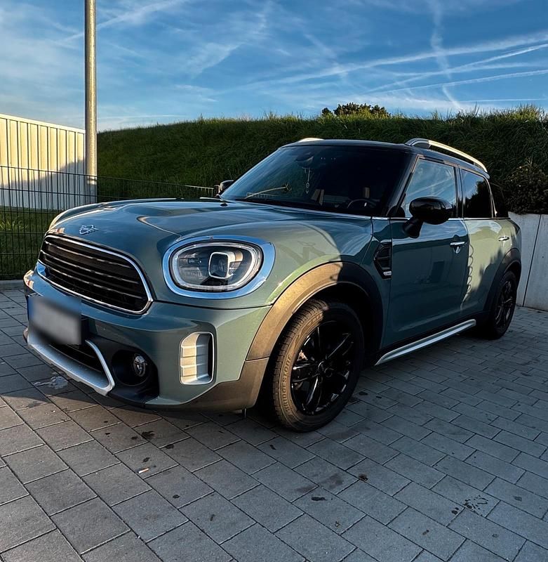 Grün Gebraucht 2023 Mini Cooper Countryman SUV | 25.990 € (Guter Preis) - Bild 1/4