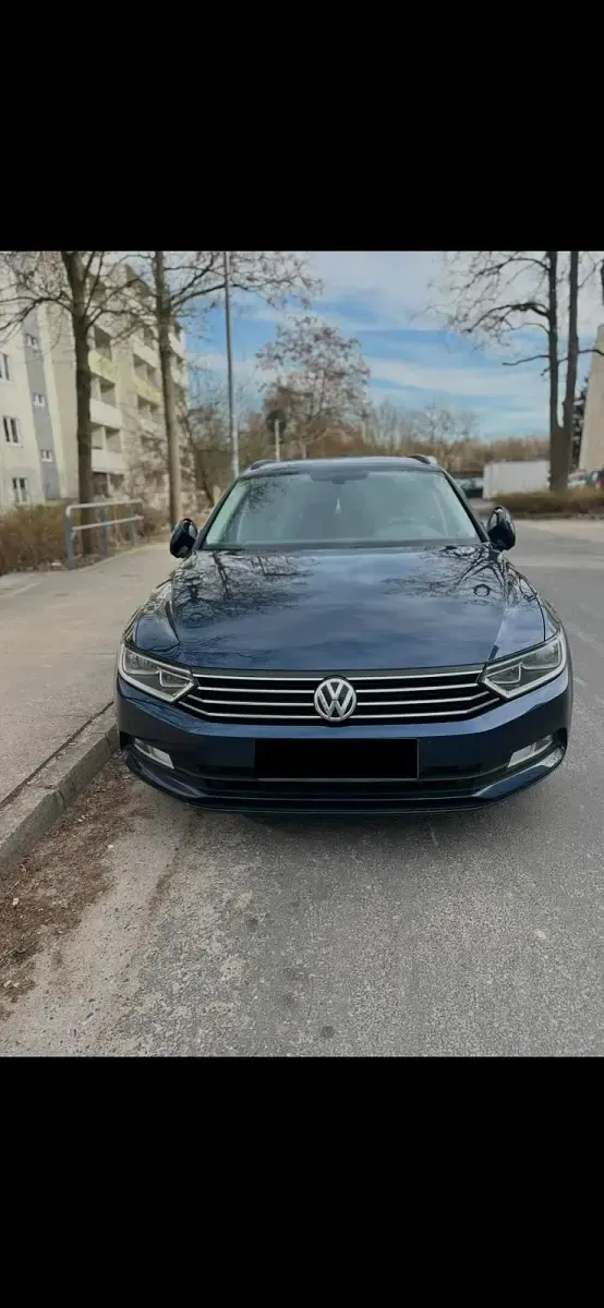 Gebraucht VW Passat 120 PS (88 kW) 2015 Blau Kombi
