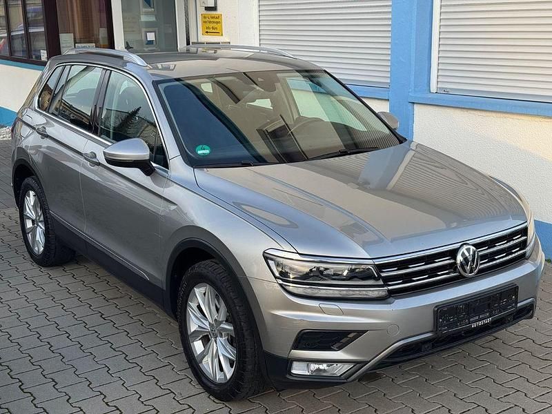 Silber Gebraucht 2017 VW Tiguan Highline SUV | 17.980 € (Fairer Preis) - Bild 1/4