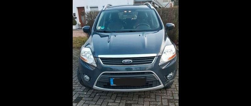 Gebraucht Ford Kuga 140 PS (102 kW) 2011 Grau SUV