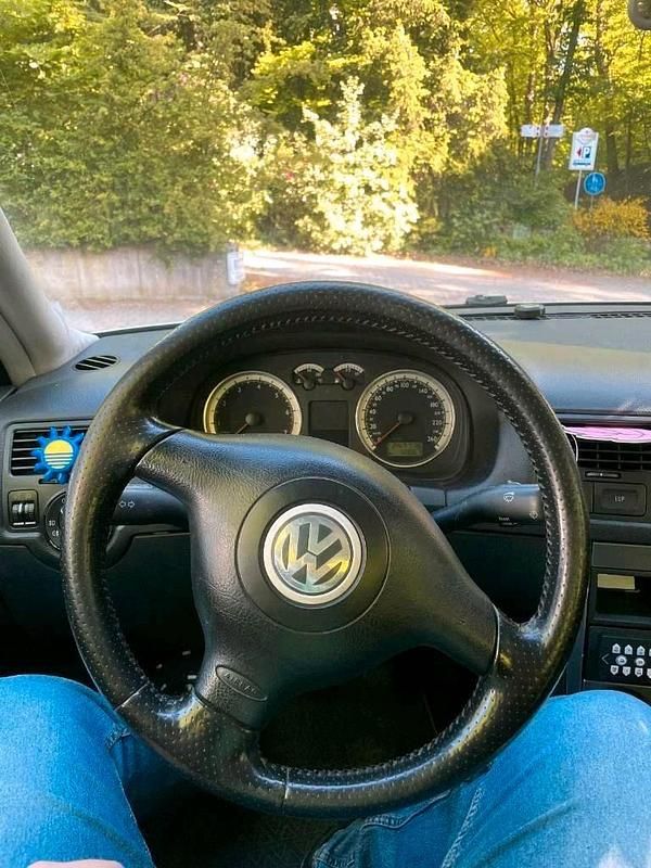 Occasion VW Bora 115 ch (84 kW) 2004 Gris Berline