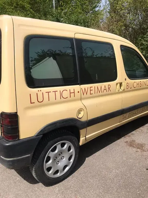 Gebraucht Peugeot Partner 109 PS (80 kW) 2001 Gelb Van / Kleinbus