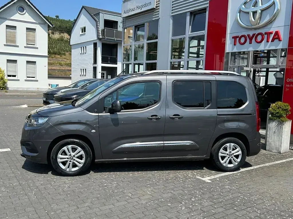 Gebraucht Toyota Proace Verso City 110 PS (80 kW) 2020 Grau Kombi