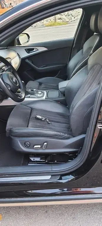 Gebraucht Audi A6 Sport 218 PS (160 kW) 2018 Schwarz Limousine