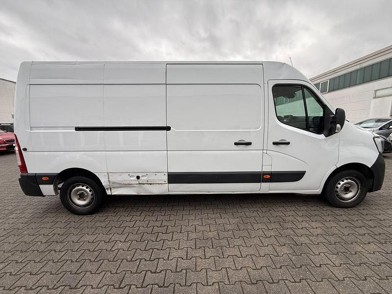 Gebraucht Renault Master 135 PS (99 kW) 2023 Weiß Van / Kleinbus