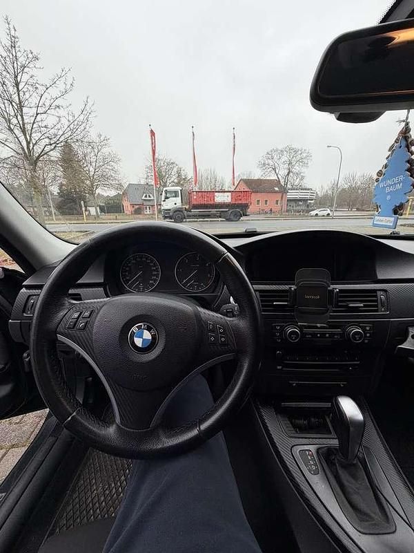 Gebraucht BMW 320 163 PS (119 kW) 2007 Kombi