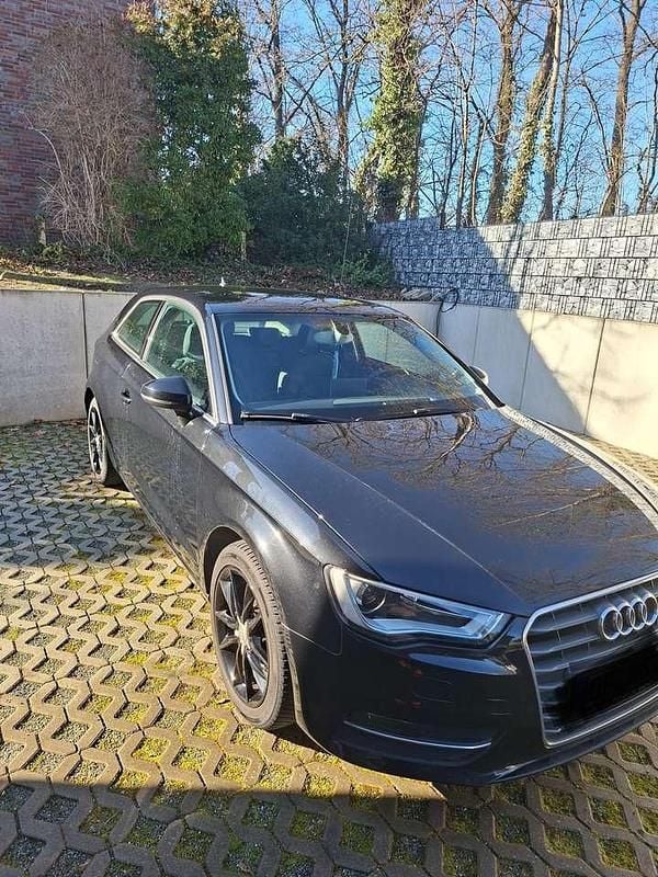 Gebraucht Audi A3 Ambition 122 PS (89 kW) 2013 Schwarz Limousine