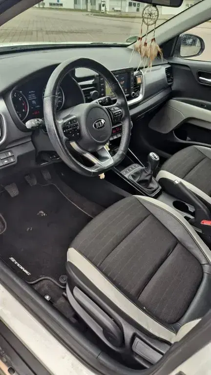 Gebraucht Kia Stonic Platinum Edition 120 PS (88 kW) 2019 Weiß SUV