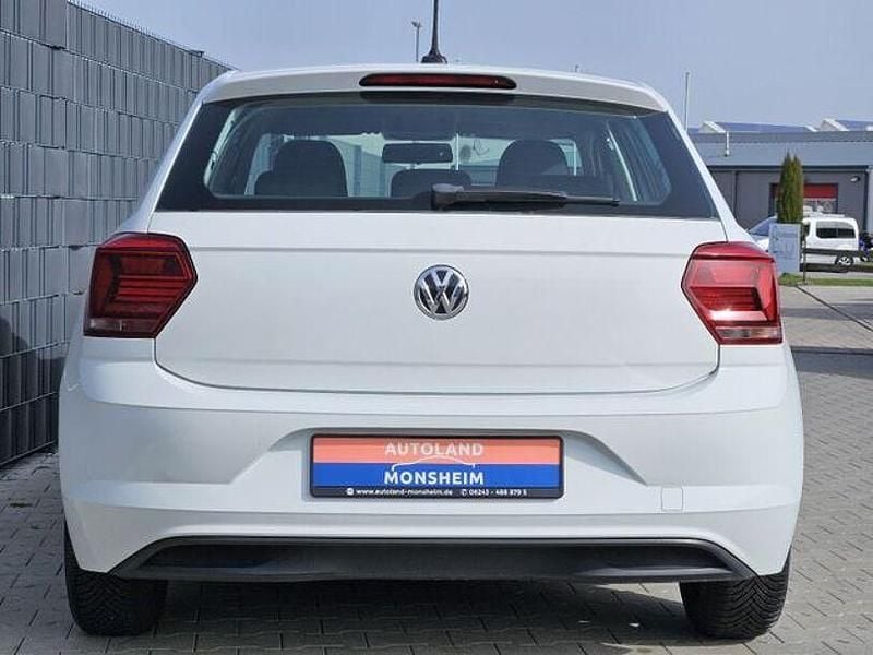 Gebraucht VW Polo Comfortline 80 PS (58 kW) 2019 Weiß Kleinwagen