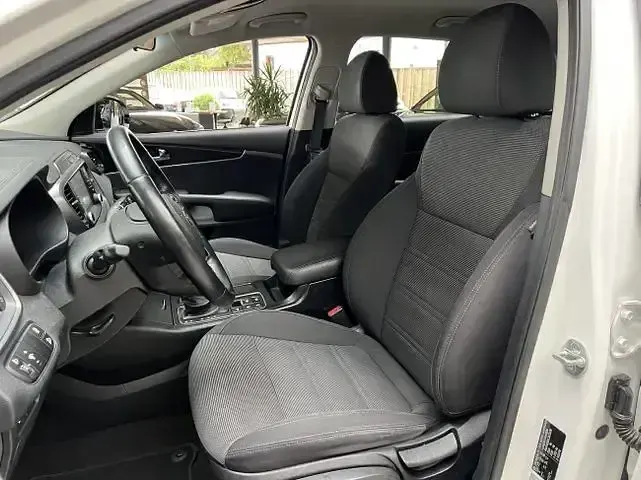 Gebraucht Kia Sorento Vision 200 PS (147 kW) 2020 (ud) schneeweiss SUV