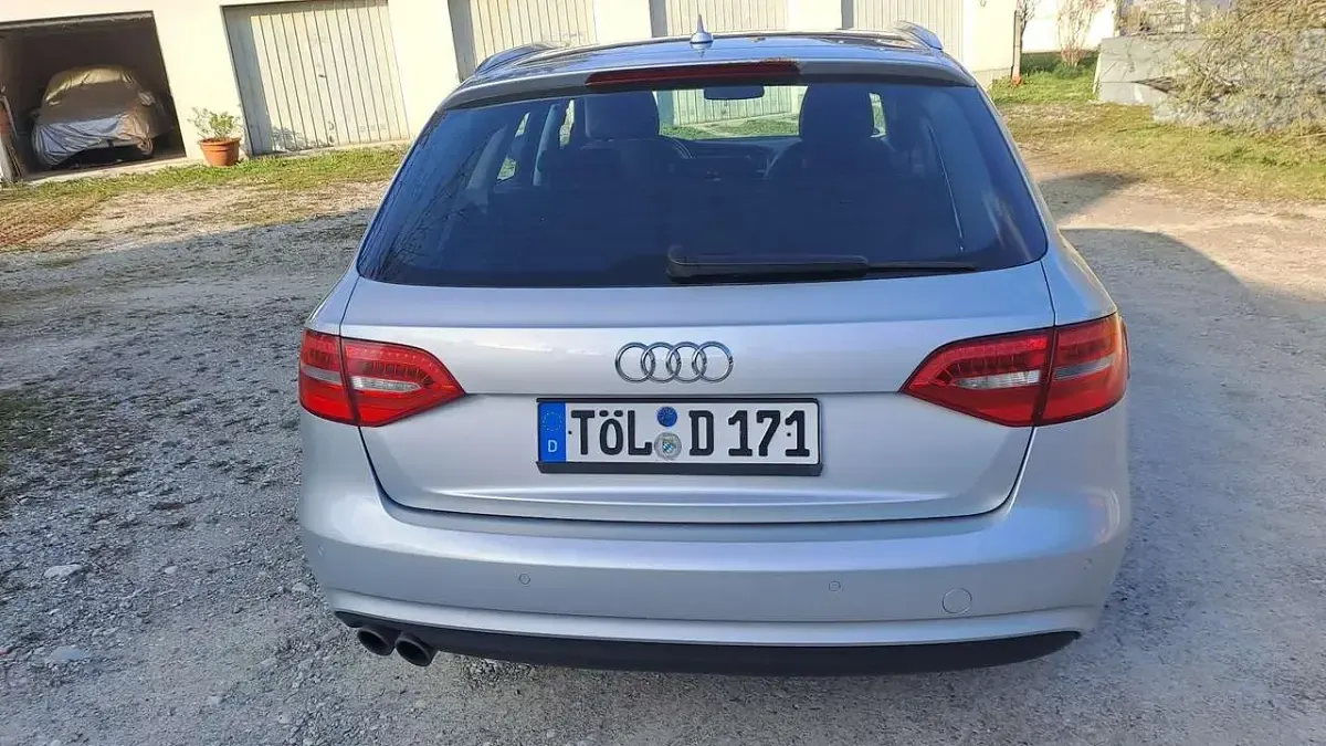 Gebraucht Audi A4 Ambition 150 PS (110 kW) 2013 Silber Kombi
