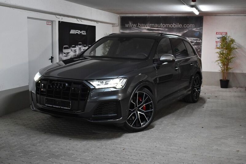 Grau Gebraucht 2021 Audi SQ7 Sport SUV | 89.800 € - Bild 1/4