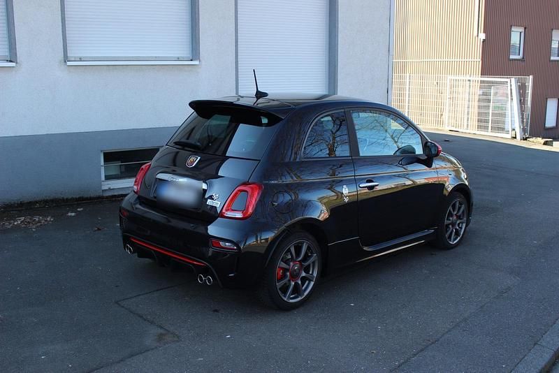 Gebraucht Abarth 595 Pista 160 PS (117 kW) 2019 Schwarz Kleinwagen