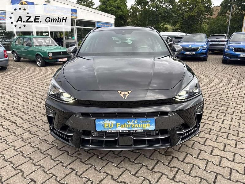 Neu Cupra Leon VZ 333 PS (244 kW) 2025 Schwarz Limousine