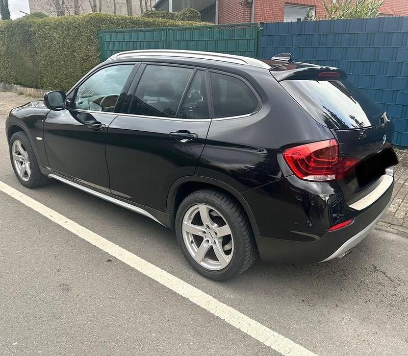 Gebraucht BMW X1 204 PS (150 kW) 2011 Schwarz SUV