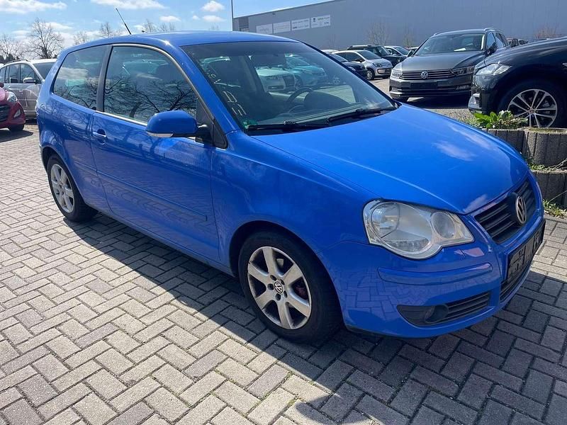 Usata VW Polo United 69 CV (50 kW) 2009 Blu Utilitaria