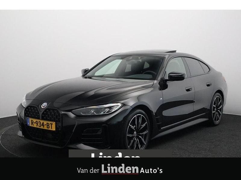 Schwarz Gebraucht 2022 BMW 420 Gran Coupé Sport Line Coupé | 36.299 € (Teuer) - Bild 1/4