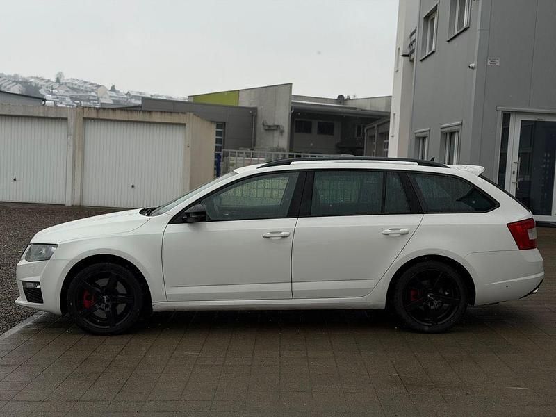 Gebraucht Skoda Octavia RS 220 PS (161 kW) 2013 Weiß Kombi