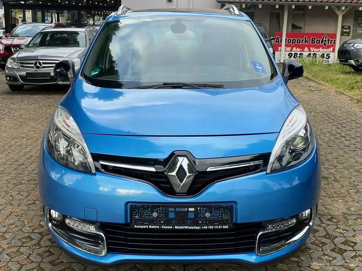 Gebraucht Renault Scénic III Bose Edition 132 PS (97 kW) 2015 Blau majorelle Van / Kleinbus