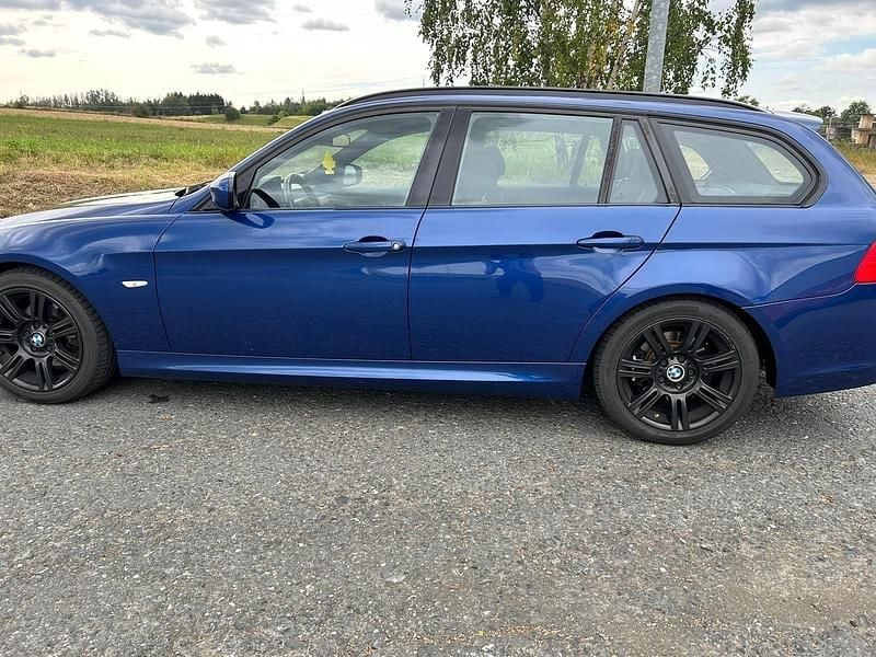 Gebraucht BMW 318 M Sport 143 PS (105 kW) 2012 Blau Kombi
