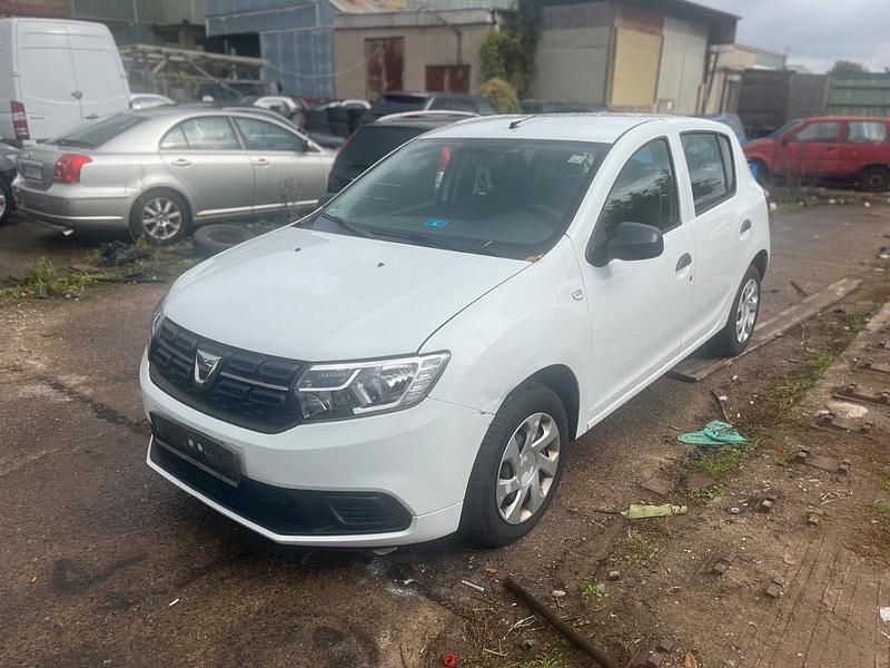 Weiß Gebraucht 2018 Dacia Sandero Kleinwagen | 5.200 € (Fairer Preis) - Bild 1/4