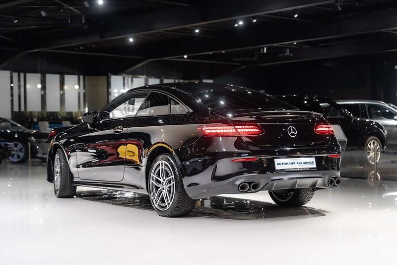 Gebraucht Mercedes E53 AMG AMG 435 PS (319 kW) 2021 Obsidianschwarz Coupé