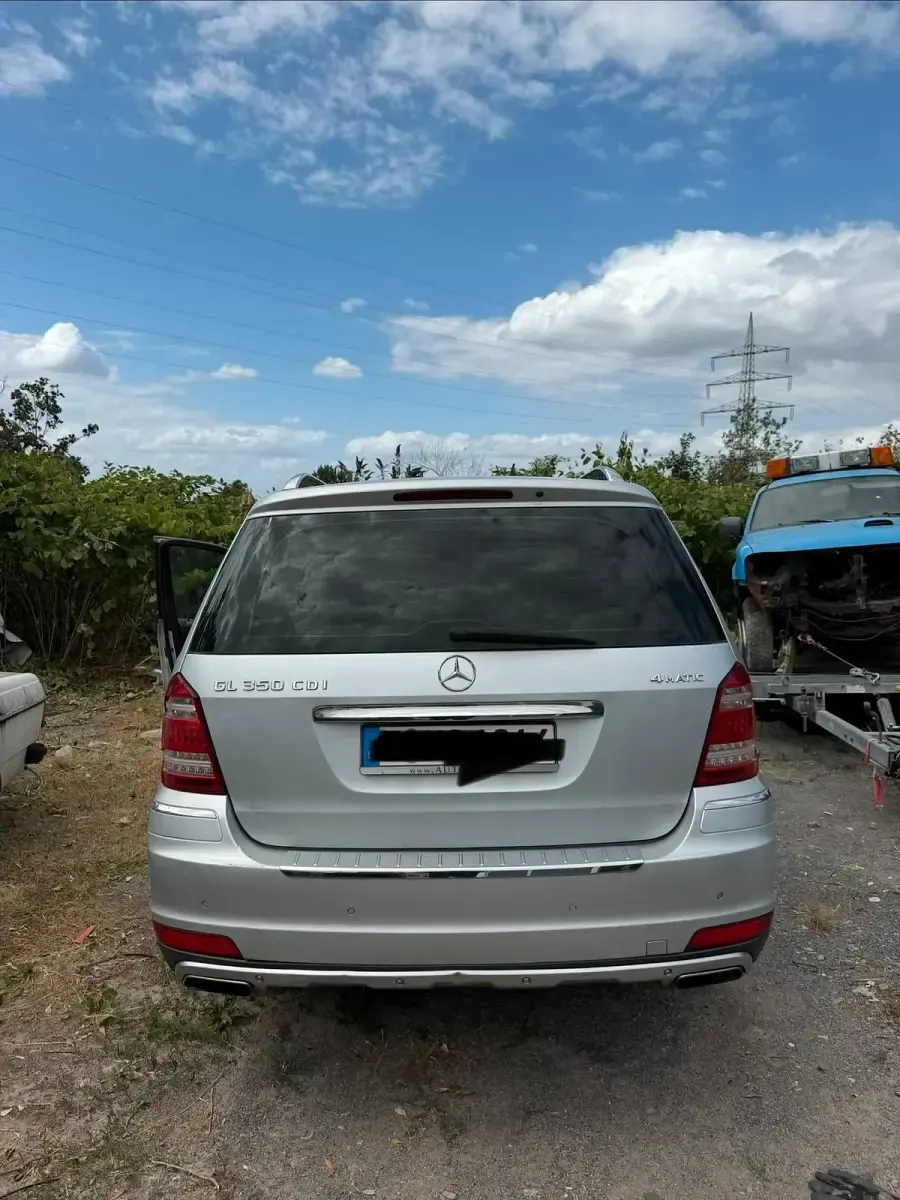 Gebraucht Mercedes GL350 224 PS (164 kW) 2011 Grau SUV