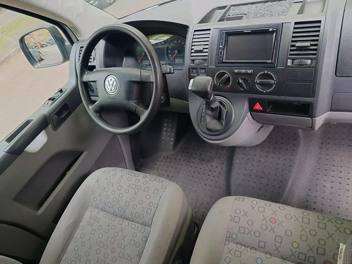 Gebraucht VW Multivan 176 PS (129 kW) 2004 Silber Van / Kleinbus