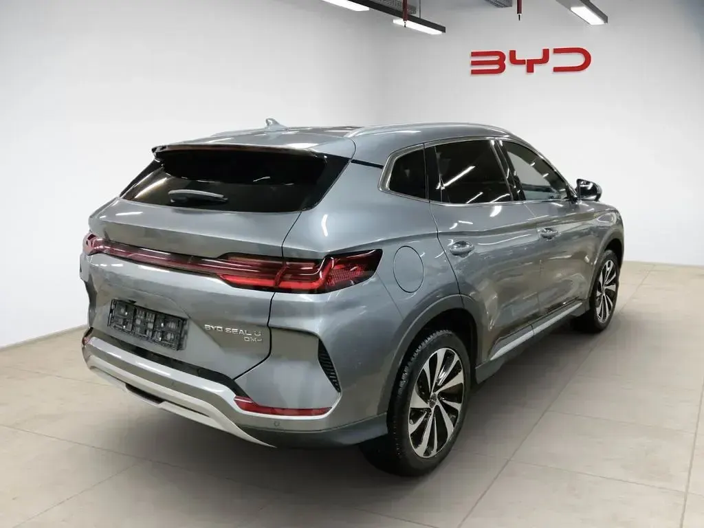 Gebraucht BYD Seal U Boost 218 PS (160 kW) 2025 Grau SUV